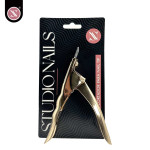 Corta Tip Studio Nails